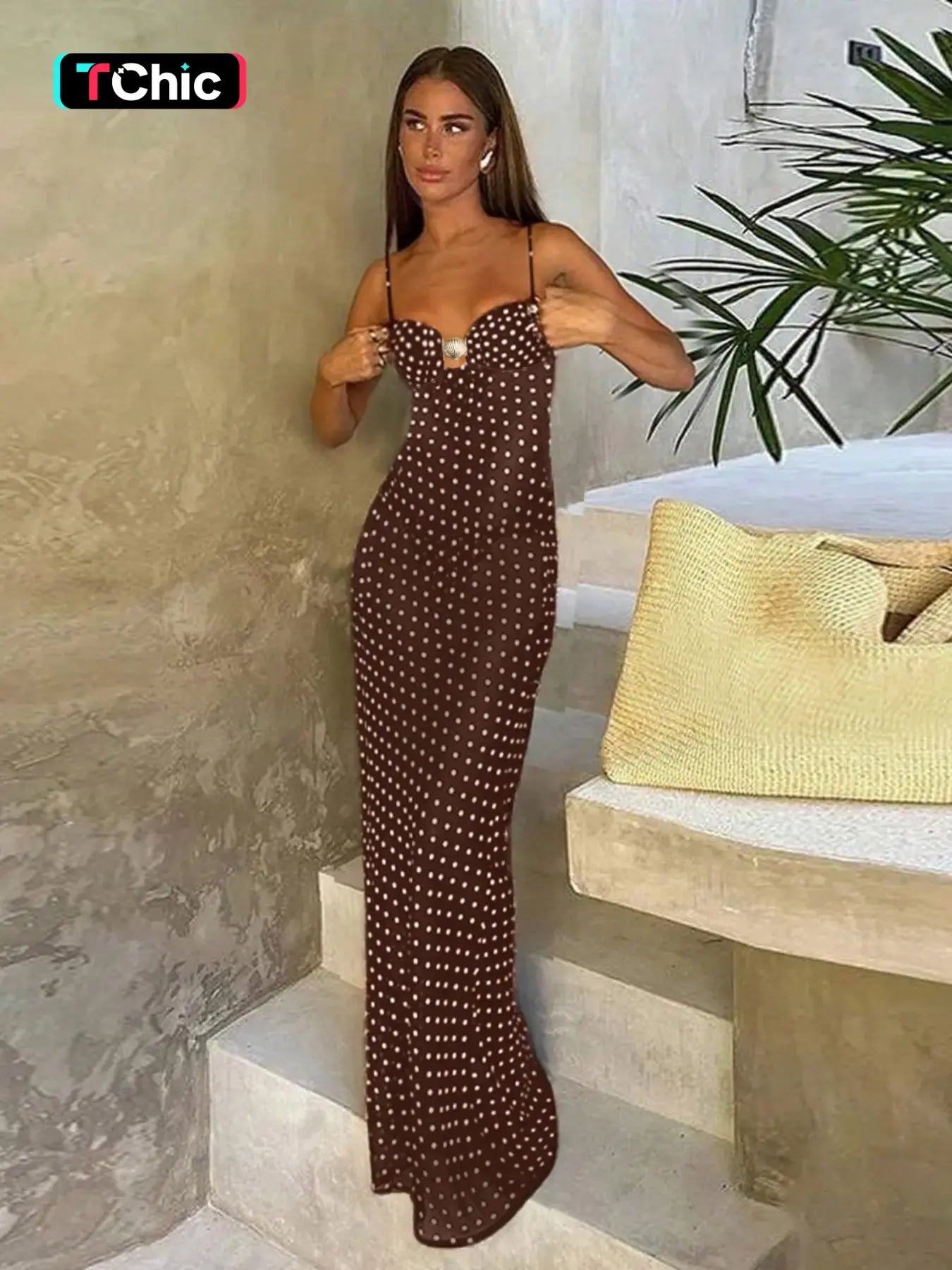 Chic Polka Dot Strap Dress - Your Go-To Summer Elegance for Beach Parties and Casual Outings