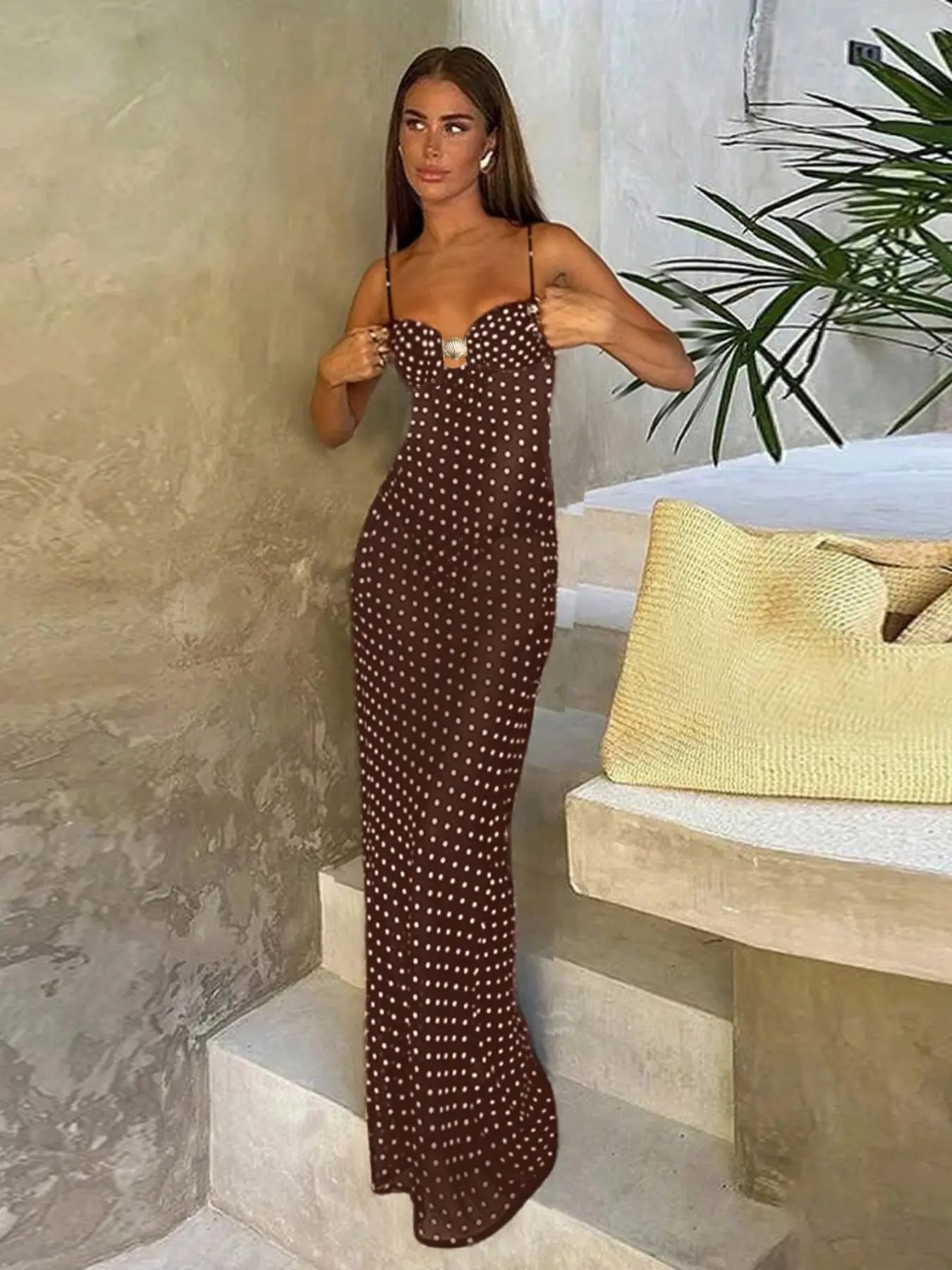 Chic Polka Dot Strap Dress - Your Go-To Summer Elegance for Beach Parties and Casual Outings