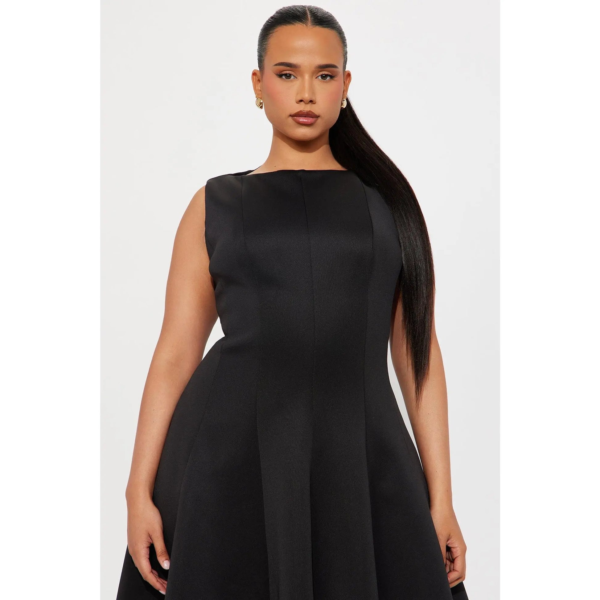 Sweet Sunday Pleated Midi Dress - Black