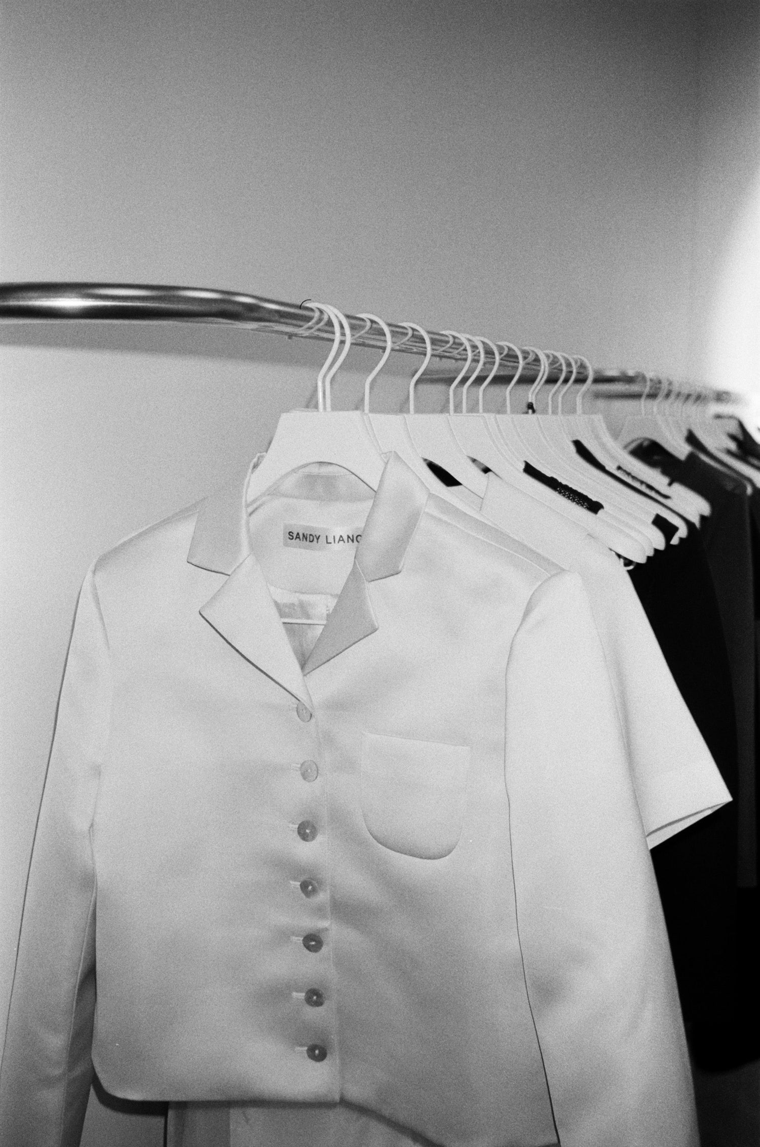 Averique brand-2